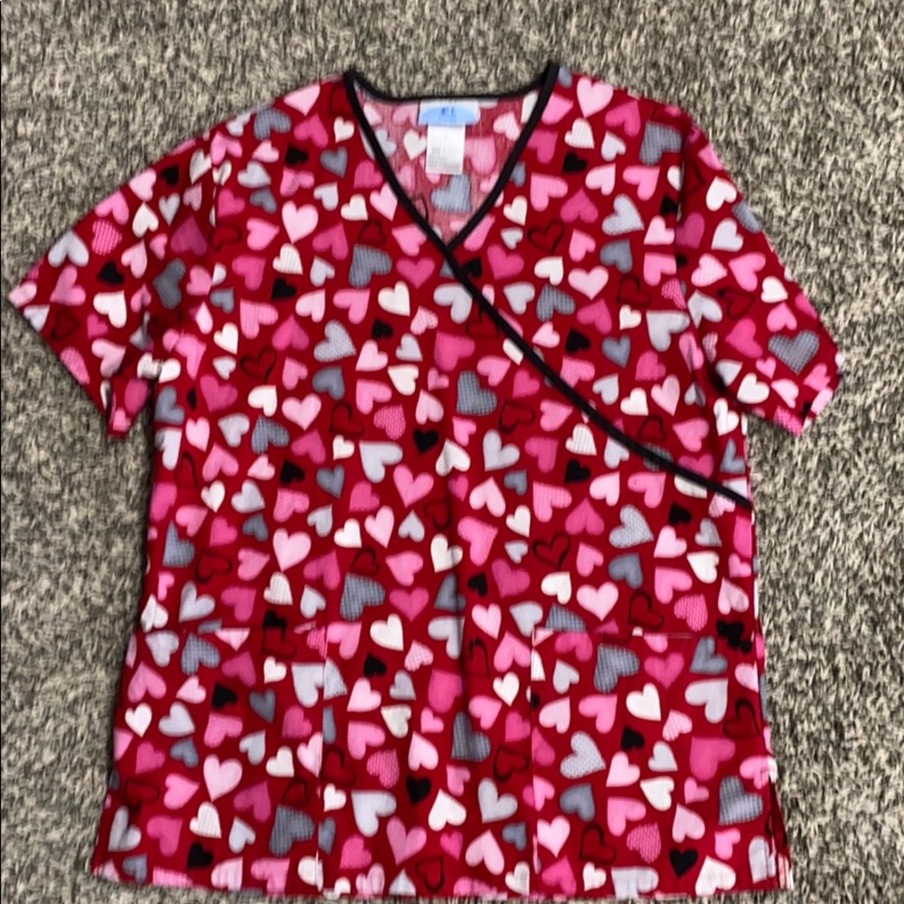 Scrub top